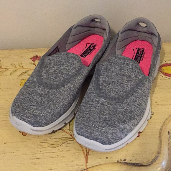 skechers go walk 3 silver